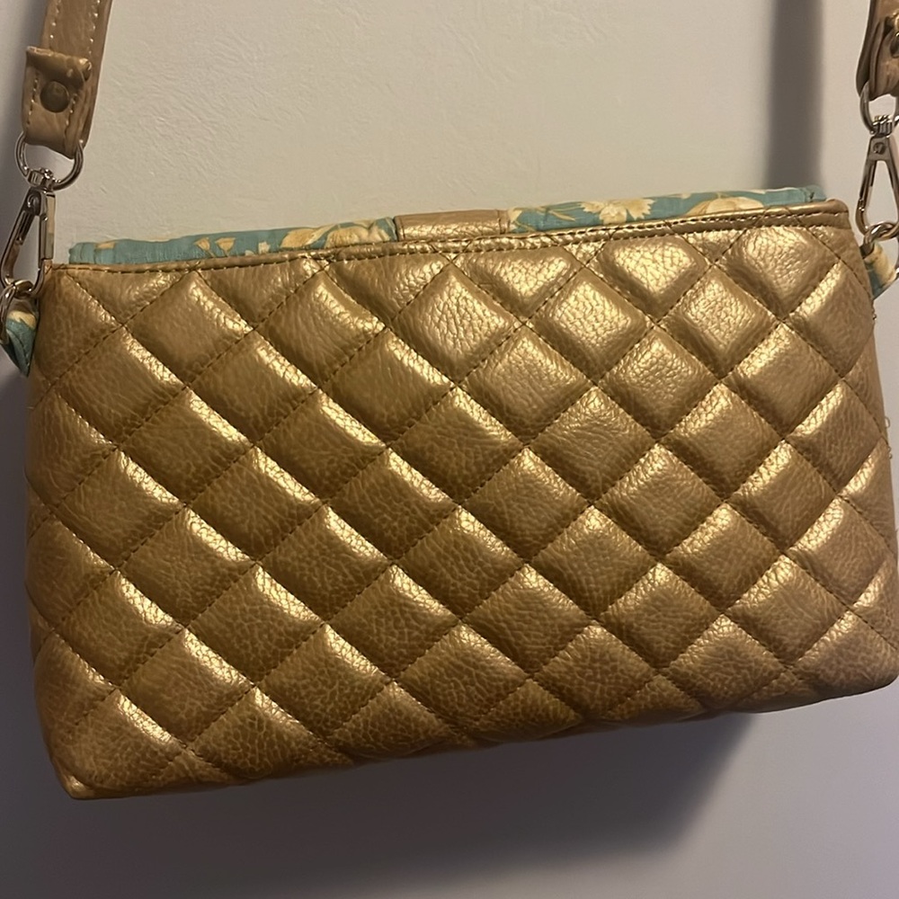 Vintage handmade repurposed pocketbook - Picture 6 of 9